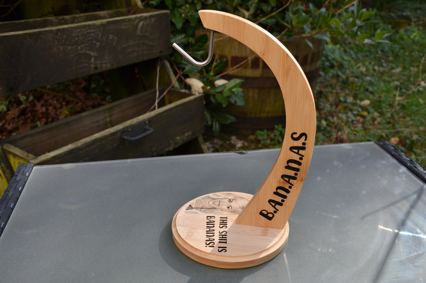 This S#!@ is Bananas - Hollaback Girl - Banana Stand // Gwen Stefani inspired Banana holder Noughties kitchenware meme gift
