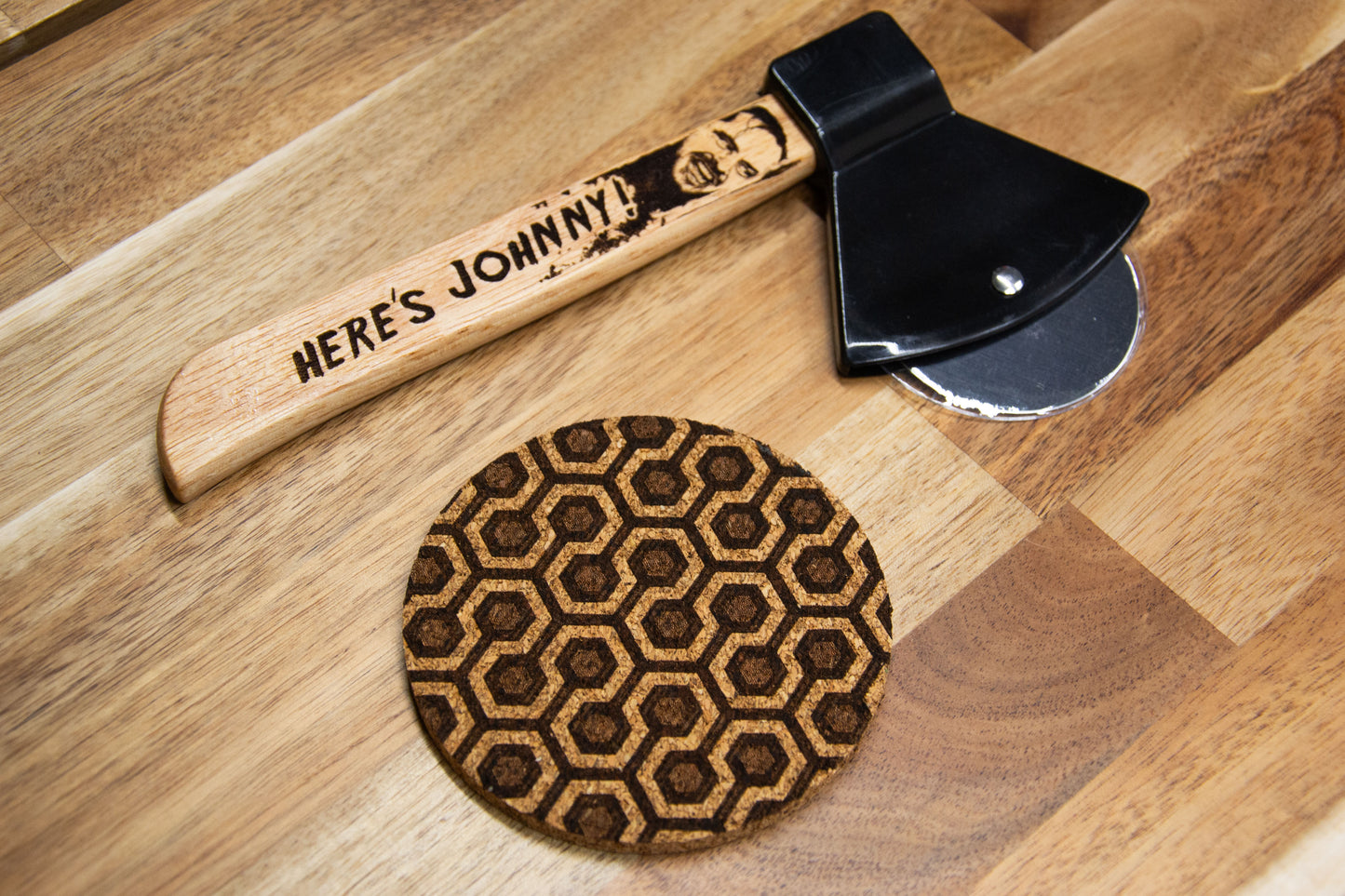 The Shining inspired Pizza Cutter // Here's Johnny - Jack Torrance - Stanley Kubrick - Horror Cinema Kitchenware Axe