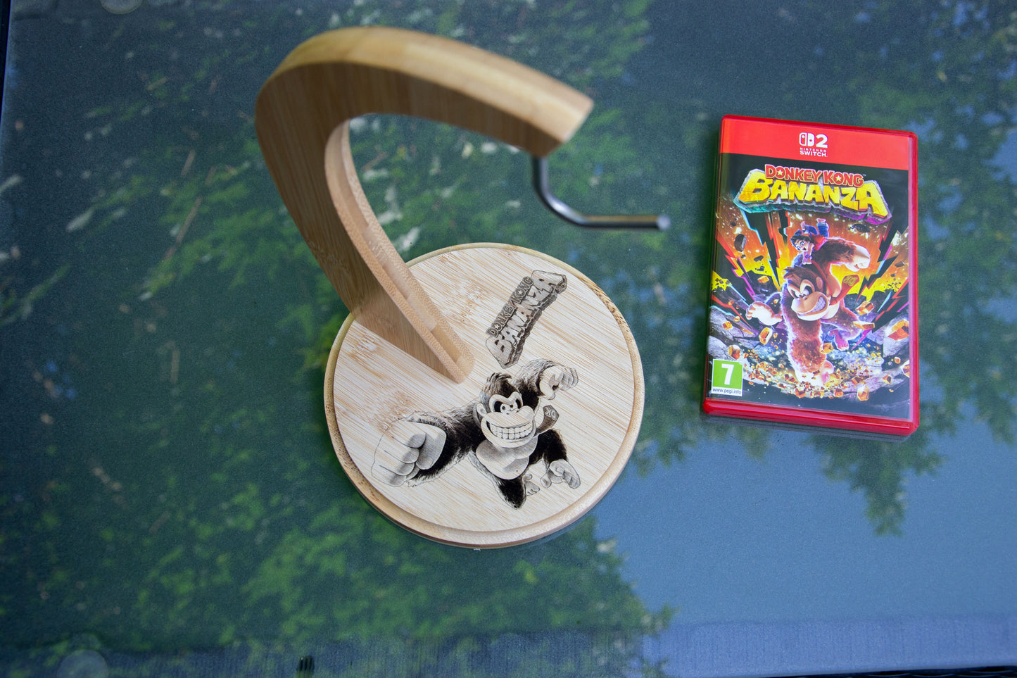 Donkey Kong Bananza inspired - Banana Tree Holder (wired controller stand)