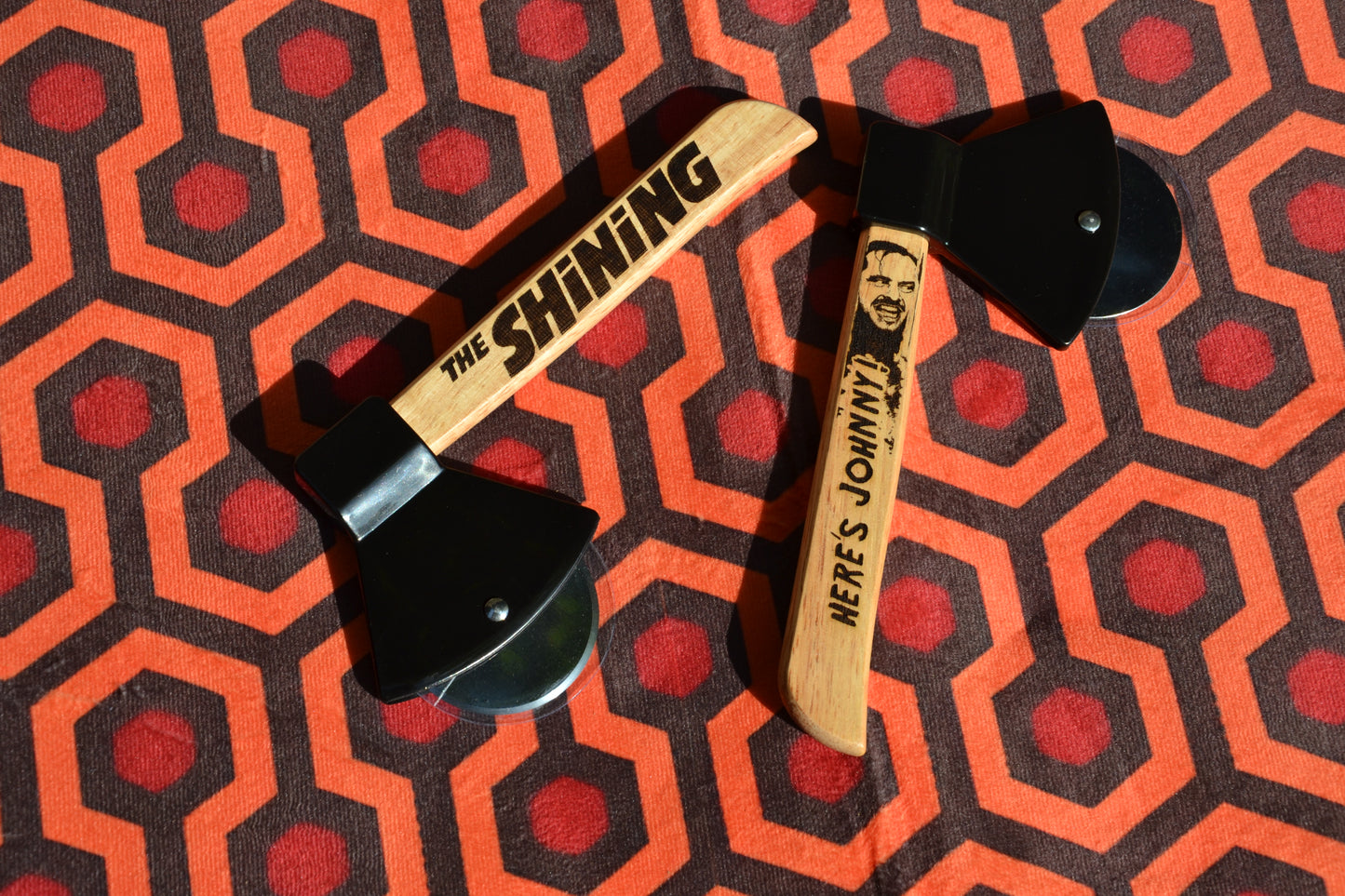 The Shining inspired Pizza Cutter // Here's Johnny - Jack Torrance - Stanley Kubrick - Horror Cinema Kitchenware Axe