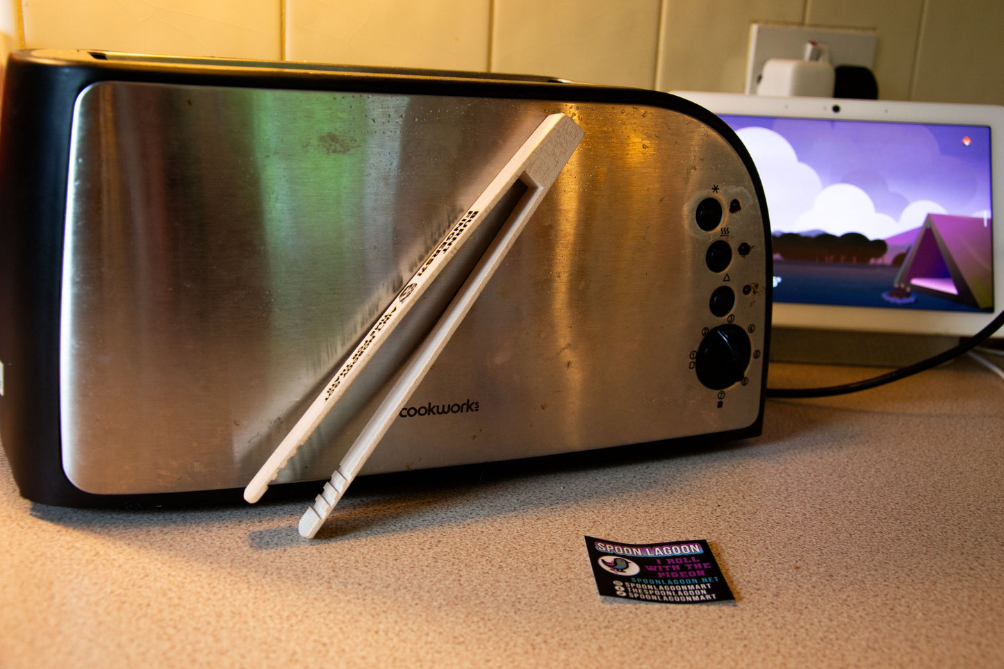 Ain't Nobody Got Time For That!! - Toaster Tongs // Funny and functional kitchen meme gift