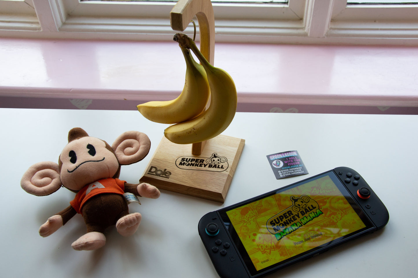 Super Monkey Ball inspired - Banana Tree Holder (wired controller stand)
