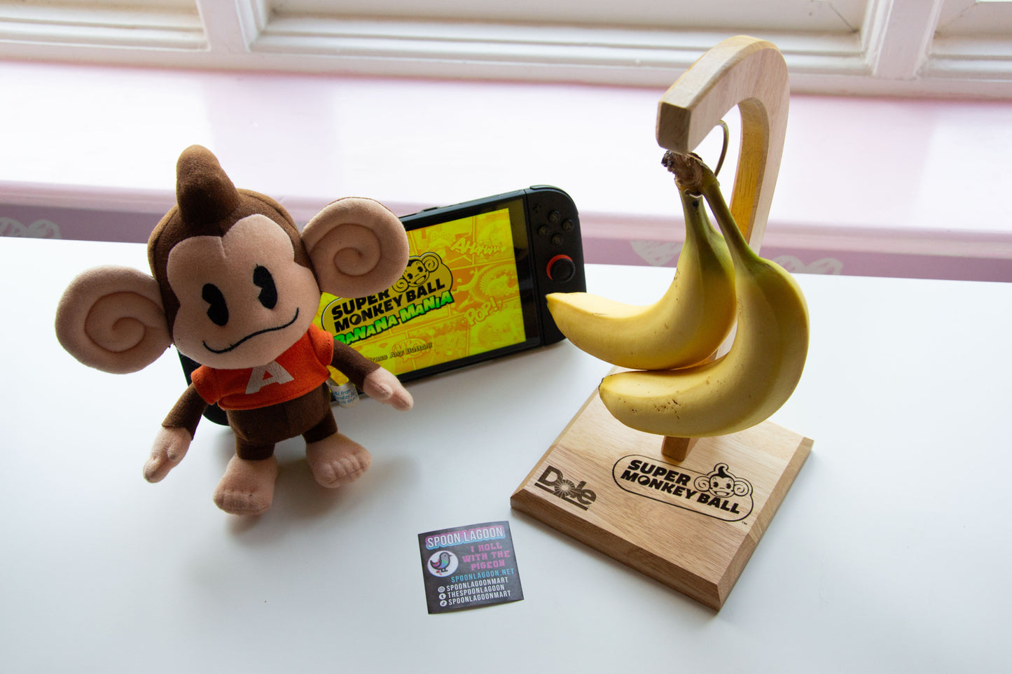Super Monkey Ball inspired - Banana Tree Holder (wired controller stand)