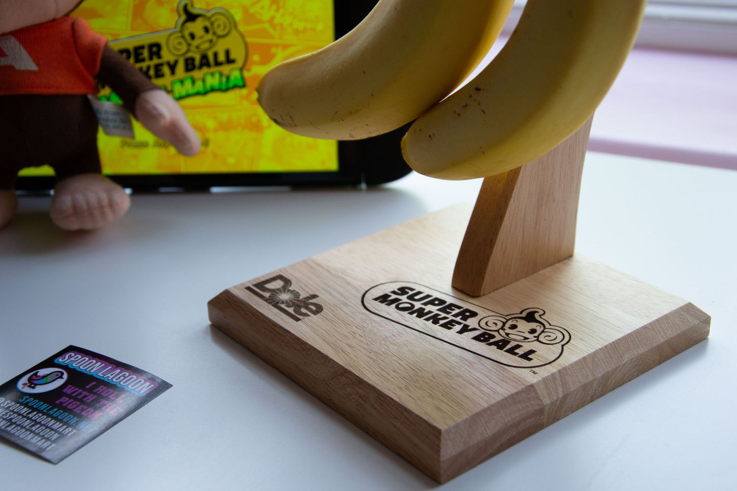 Super Monkey Ball inspired - Banana Tree Holder (wired controller stand)