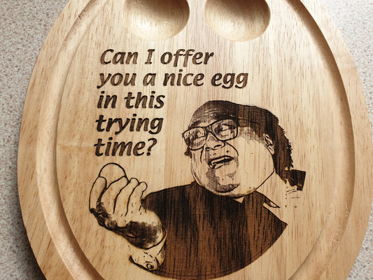 Frank Reynolds Egg Serving Board // Can I offer you an egg in this trying time? Always Sunny in Philadelphia Breakfaster Platter Bamboo