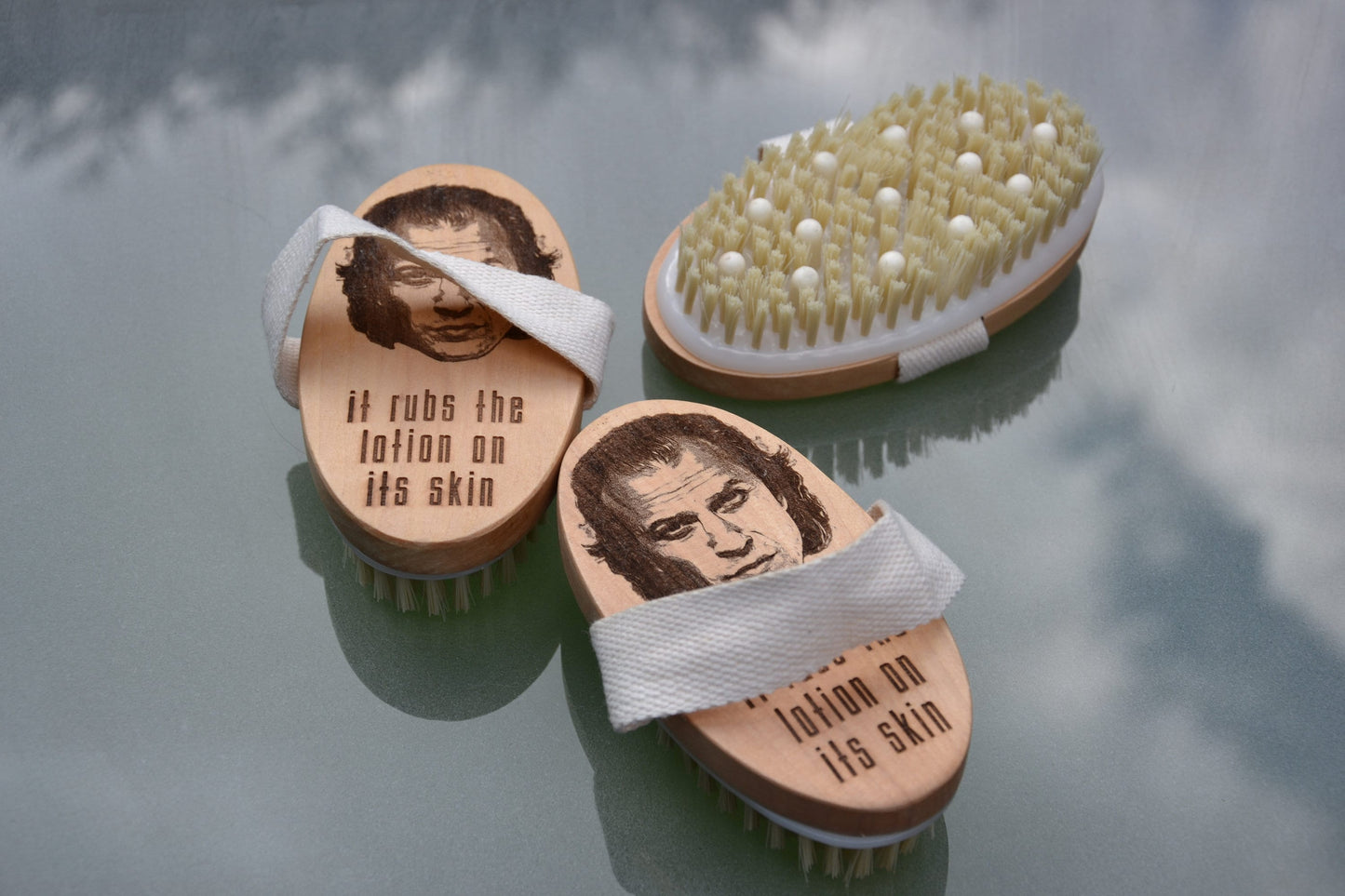 Buffalo Bill - Bath & Shower Massage exfoliater brush - It rubs the lotion on its skin Silence of the Lambs // Horror Bathroom Gift Spooky