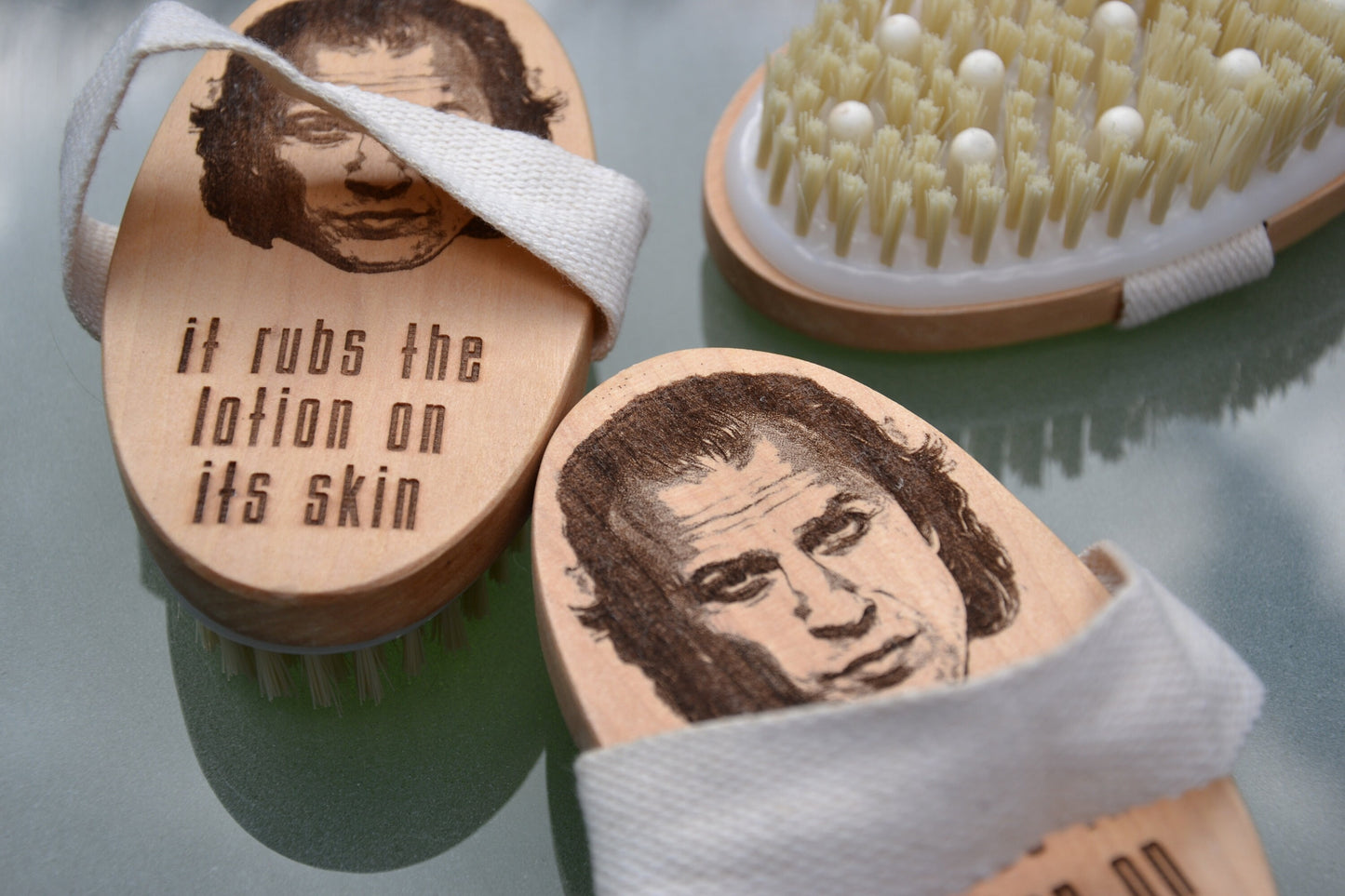 Buffalo Bill - Bath & Shower Massage exfoliater brush - It rubs the lotion on its skin Silence of the Lambs // Horror Bathroom Gift Spooky