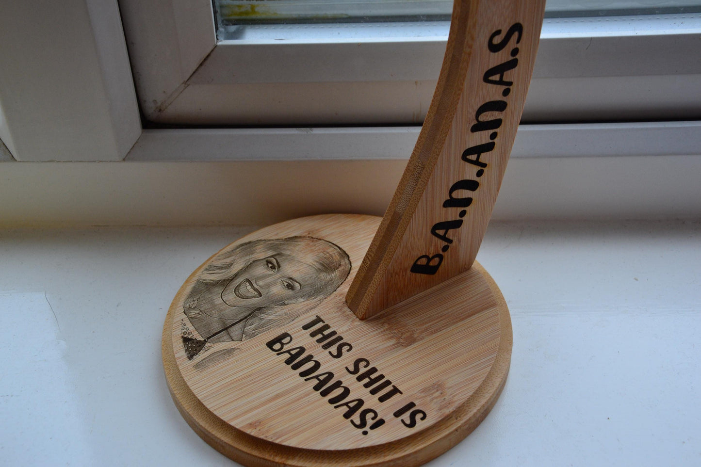 This S#!@ is Bananas - Hollaback Girl - Banana Stand // Gwen Stefani inspired Banana holder Noughties kitchenware meme gift