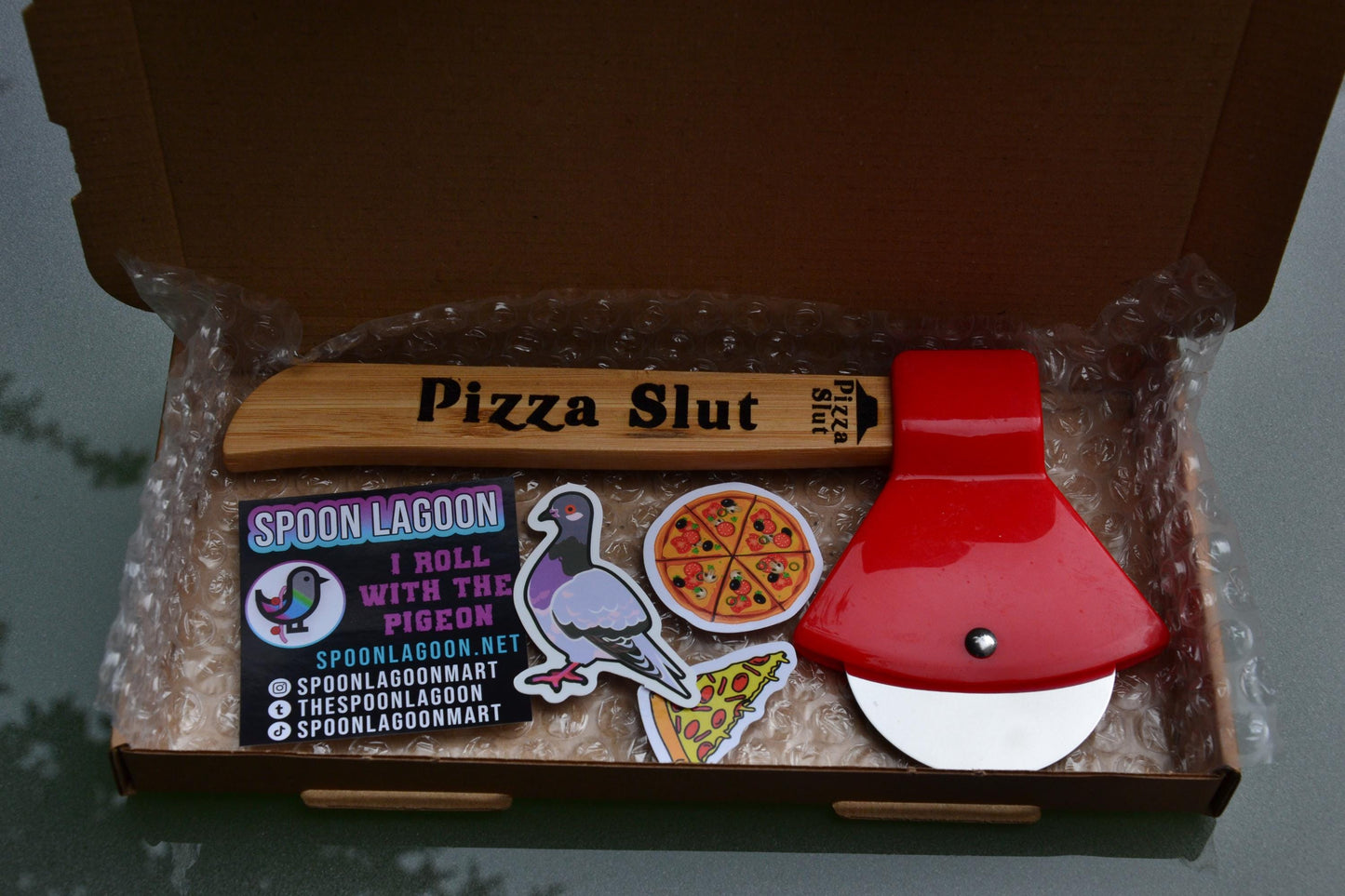 Pizza Slut - Pizza Cutter // Functional and fun kitchen gift / Housewarming College Birthday Girlfriend Comedy Present